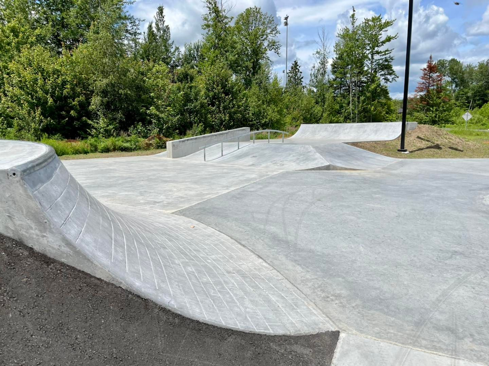 Notre-Dame-du-Mont-Carmel skatepark